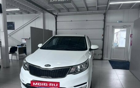 KIA Rio III рестайлинг, 2015 год, 864 000 рублей, 4 фотография