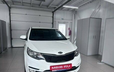 KIA Rio III рестайлинг, 2015 год, 864 000 рублей, 3 фотография