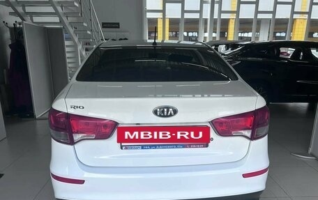 KIA Rio III рестайлинг, 2015 год, 864 000 рублей, 8 фотография