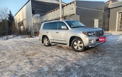 Toyota Land Cruiser 200, 2012 год, 3 000 000 рублей, 1 фотография