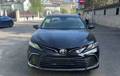 Toyota Camry, 2023 год, 5 500 000 рублей, 1 фотография