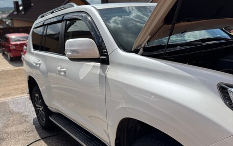 Toyota Land Cruiser Prado 150 рестайлинг 2, 2016 год, 3 700 000 рублей, 6 фотография