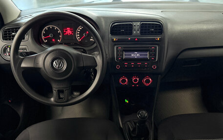 Volkswagen Polo VI (EU Market), 2013 год, 680 000 рублей, 12 фотография