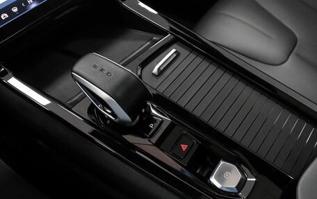 Geely Atlas, 2024 год, 2 499 000 рублей, 10 фотография