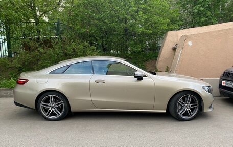 Mercedes-Benz E-Класс, 2018 год, 3 350 000 рублей, 3 фотография