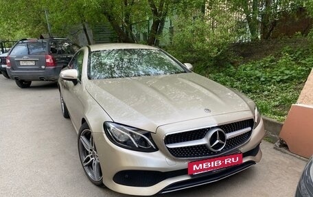 Mercedes-Benz E-Класс, 2018 год, 3 350 000 рублей, 2 фотография