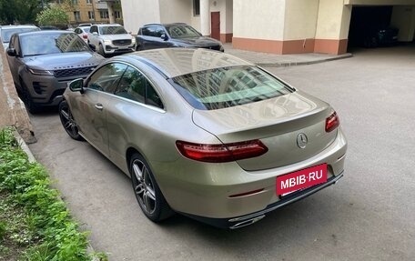 Mercedes-Benz E-Класс, 2018 год, 3 350 000 рублей, 5 фотография