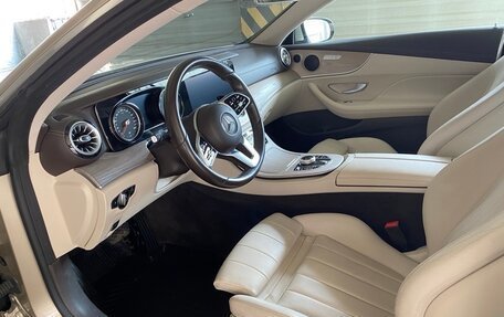 Mercedes-Benz E-Класс, 2018 год, 3 350 000 рублей, 7 фотография