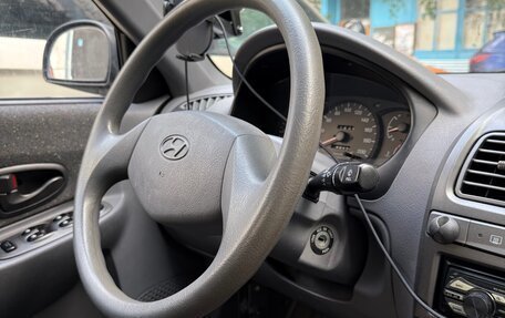 Hyundai Accent II, 2005 год, 420 000 рублей, 11 фотография
