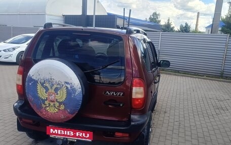 Chevrolet Niva I рестайлинг, 2004 год, 250 000 рублей, 8 фотография