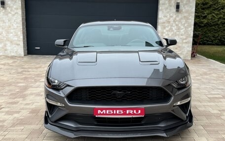 Ford Mustang VI рестайлинг, 2021 год, 4 500 000 рублей, 5 фотография