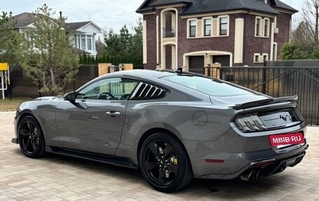 Ford Mustang VI рестайлинг, 2021 год, 4 500 000 рублей, 10 фотография