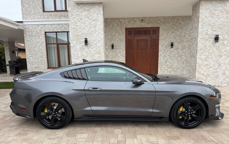Ford Mustang VI рестайлинг, 2021 год, 4 500 000 рублей, 18 фотография