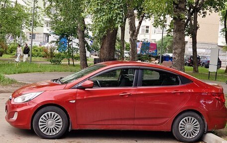 Hyundai Solaris II рестайлинг, 2011 год, 570 000 рублей, 14 фотография