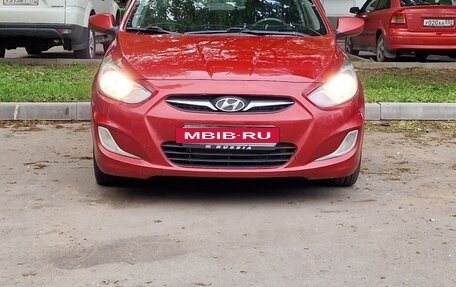 Hyundai Solaris II рестайлинг, 2011 год, 570 000 рублей, 13 фотография