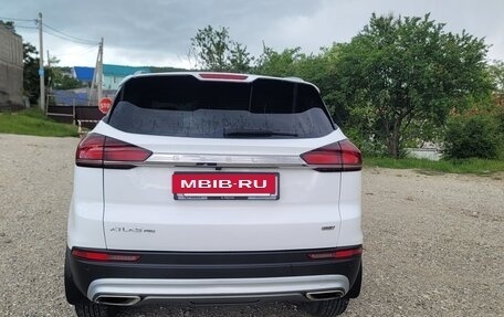 Geely Atlas, 2022 год, 1 830 000 рублей, 7 фотография