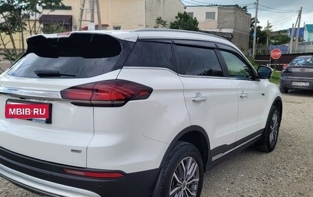 Geely Atlas, 2022 год, 1 830 000 рублей, 9 фотография