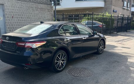 Toyota Camry, 2023 год, 5 500 000 рублей, 6 фотография