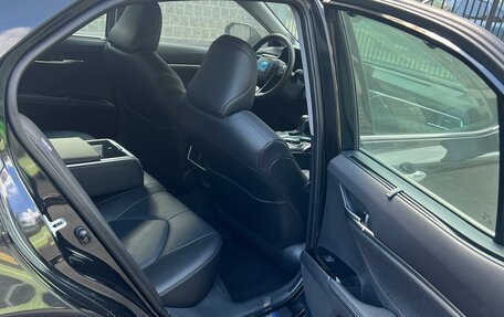 Toyota Camry, 2023 год, 5 500 000 рублей, 16 фотография