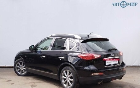 Infiniti QX50 I рестайлинг, 2015 год, 2 050 000 рублей, 7 фотография