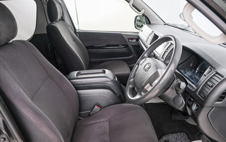Toyota HiAce H200, 2014 год, 2 949 000 рублей, 8 фотография
