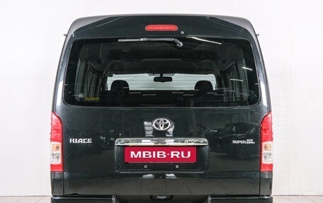 Toyota HiAce H200, 2014 год, 2 949 000 рублей, 6 фотография