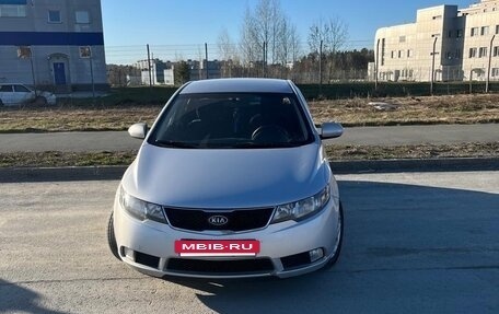 KIA Cerato III, 2010 год, 820 000 рублей, 2 фотография