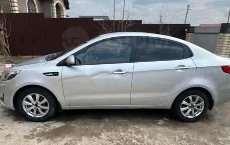 KIA Rio III рестайлинг, 2012 год, 750 000 рублей, 3 фотография
