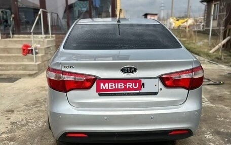 KIA Rio III рестайлинг, 2012 год, 750 000 рублей, 5 фотография