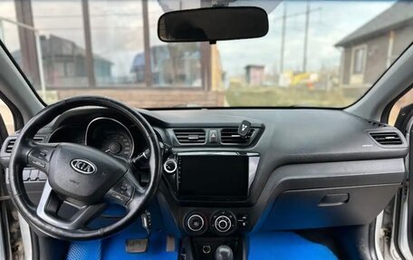 KIA Rio III рестайлинг, 2012 год, 750 000 рублей, 10 фотография