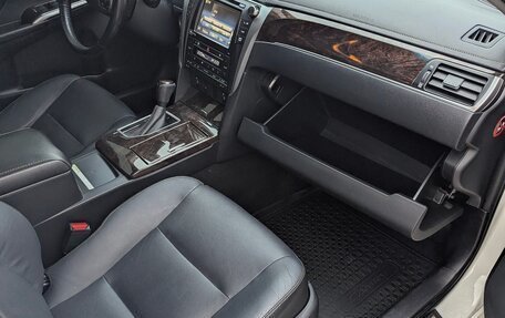 Toyota Camry, 2016 год, 2 300 000 рублей, 17 фотография