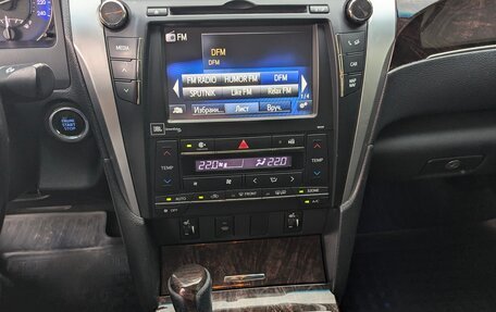 Toyota Camry, 2016 год, 2 300 000 рублей, 16 фотография