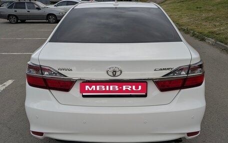 Toyota Camry, 2016 год, 2 300 000 рублей, 8 фотография