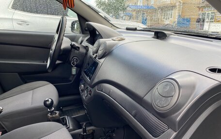 Chevrolet Aveo III, 2010 год, 550 000 рублей, 17 фотография