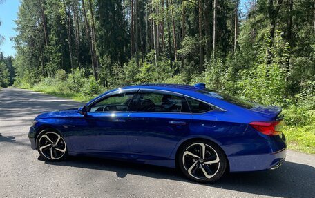 Honda Accord IX рестайлинг, 2018 год, 2 500 000 рублей, 2 фотография