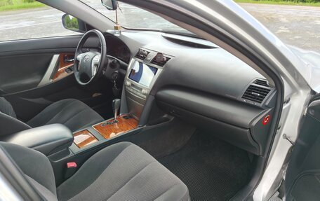 Toyota Camry, 2009 год, 1 480 000 рублей, 8 фотография