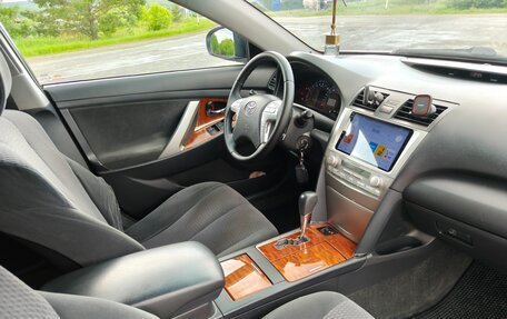 Toyota Camry, 2009 год, 1 480 000 рублей, 10 фотография