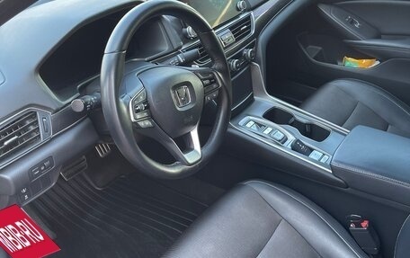 Honda Accord IX рестайлинг, 2018 год, 2 500 000 рублей, 12 фотография