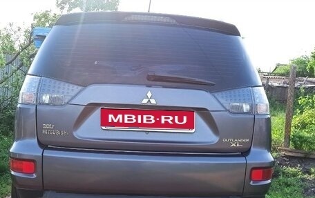 Mitsubishi Outlander III рестайлинг 3, 2010 год, 1 100 000 рублей, 2 фотография