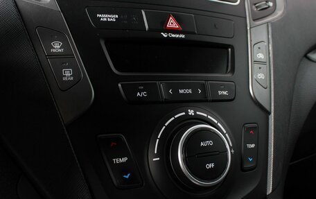 Hyundai Santa Fe III рестайлинг, 2017 год, 2 300 000 рублей, 19 фотография
