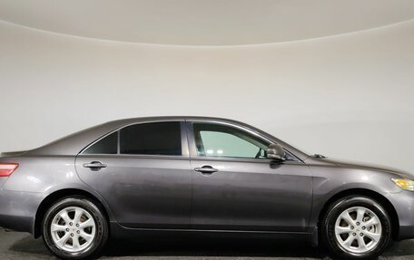 Toyota Camry, 2010 год, 1 100 000 рублей, 4 фотография