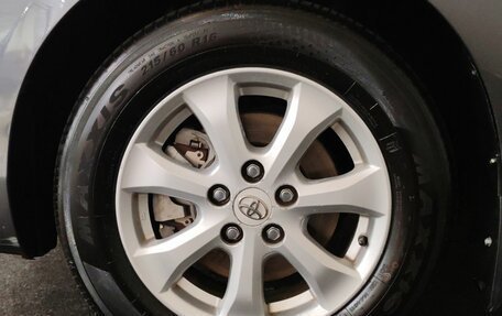 Toyota Camry, 2010 год, 1 100 000 рублей, 21 фотография