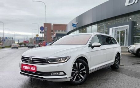 Volkswagen Passat B8 рестайлинг, 2018 год, 2 275 000 рублей, 1 фотография