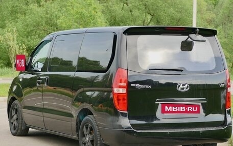 Hyundai Grand Starex Grand Starex I рестайлинг 2, 2014 год, 2 000 000 рублей, 4 фотография