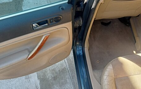 Volkswagen Passat B5+ рестайлинг, 2000 год, 250 000 рублей, 15 фотография