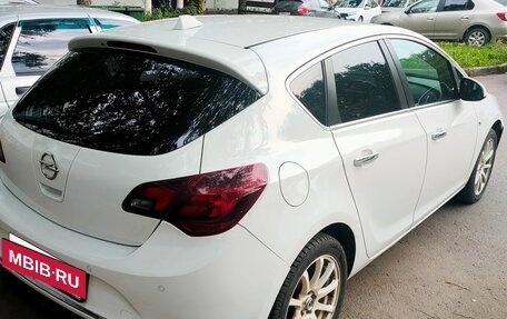Opel Astra J, 2013 год, 730 000 рублей, 8 фотография