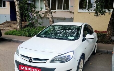 Opel Astra J, 2013 год, 730 000 рублей, 4 фотография
