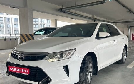 Toyota Camry, 2016 год, 2 050 000 рублей, 6 фотография