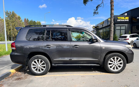 Toyota Land Cruiser 200, 2010 год, 3 290 000 рублей, 4 фотография