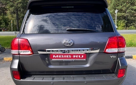 Toyota Land Cruiser 200, 2010 год, 3 290 000 рублей, 9 фотография